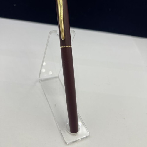 Cross pen bordeaux like new