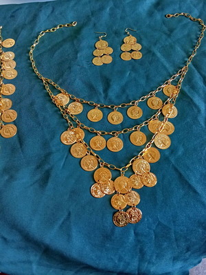 Unique jewelry set necklace, bracelet and earrings, new, copper-zinc alloy
