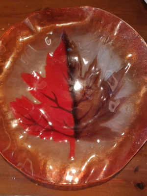 Small serving platter used with design