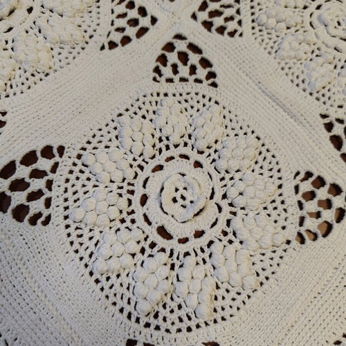 Knitted handmade blanket 160 * 210 like new