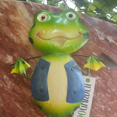 Metal frog decoration, 46 cm