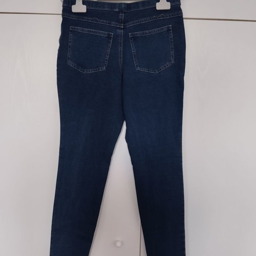 Hue women's denim leggings small used with defect