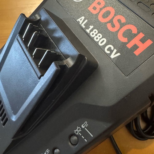 Bosch AL 1880 CV charger new, compatible with 14.4 V and 18 V batteries