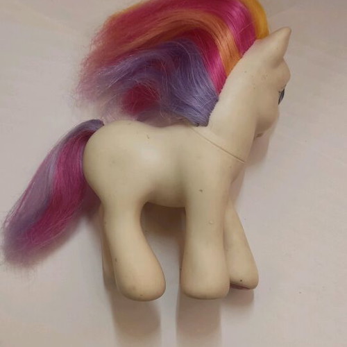 My Little Pony Sunny Daze G3 used with trimmed hair and marks