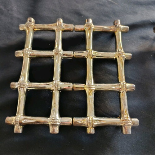 Vintage trivets with bamboo design for hot cookware, like new, set of 2