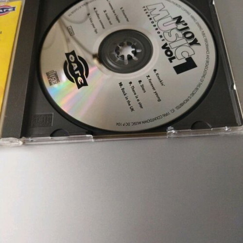 Cd 90's like new