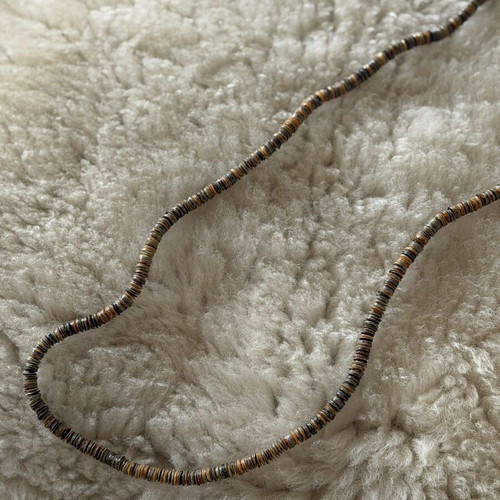 Vintage necklace like new, retro style
