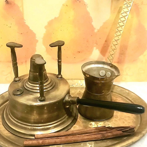 Coffee set vintage 3pcs brass, like new, kamineto, briki, tray