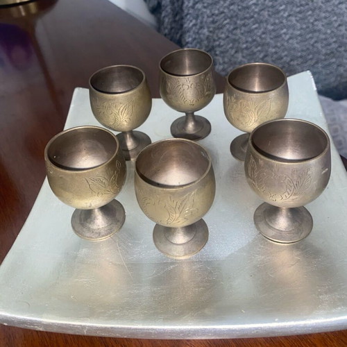 Brass shot glasses used, set of 6 with metal base