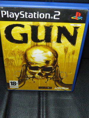Gun PlayStation 2 used, complete