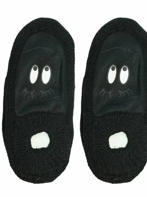 Women's black one size slipper new, wool with anti-slip sole