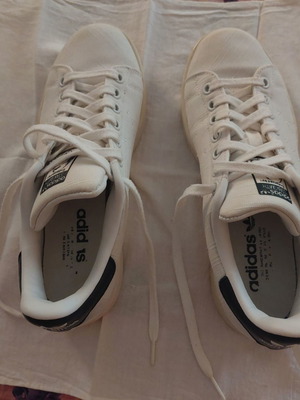 Αθλητικό παπούτσι Adidas Stan Smith μεταχειρισμένο, άσπρο