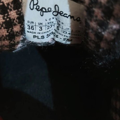 Pepe Jeans Sneakers Size 36 Like New, Warm and Comfortable