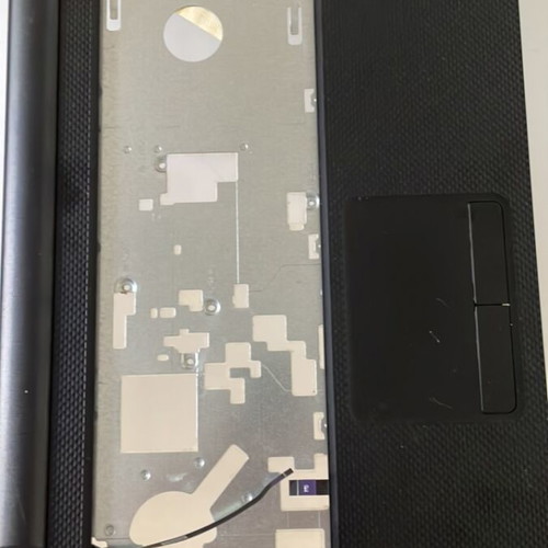 Dell 15-3500 Palmrest like new