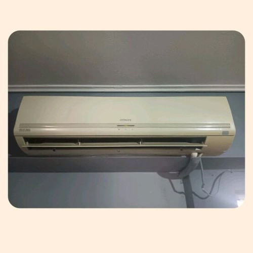 Air conditioner 24bdu like new, wall-mounted, non-inverter