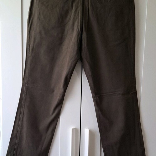 Guy Laroche men's fabric winter pants like new, dark khaki