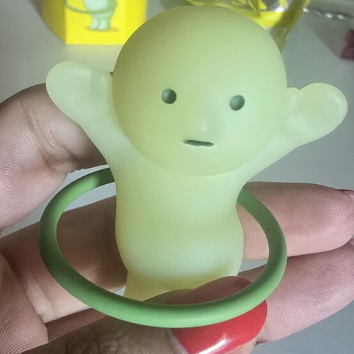 Smiski Exercising Series Hoop figure brand new