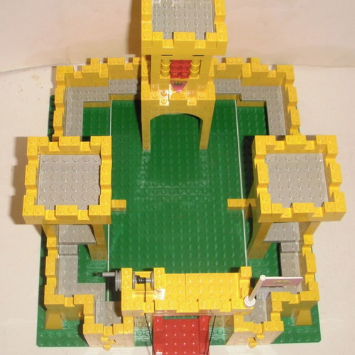 Medieval Castle Lego set No 375 used