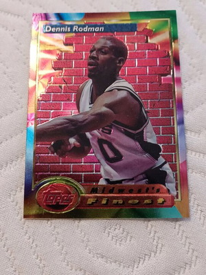 Dennis Rodman Fleer 96-97 and Topps 94 cards like new, 2 pieces