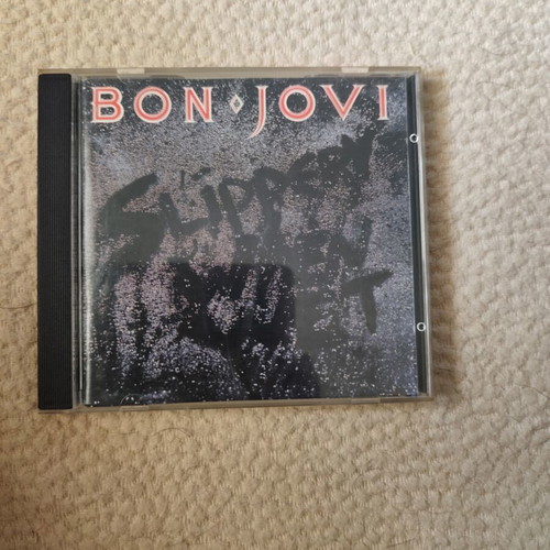 Bon Jovi Slippery When Wet CD like new, rock