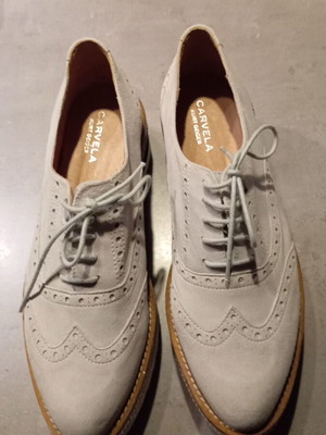 Women's shoes size 40 like new