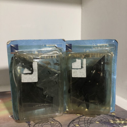 Diecast model aeroplanes jets F-117 Nighthawk and B-2 Spirit like new