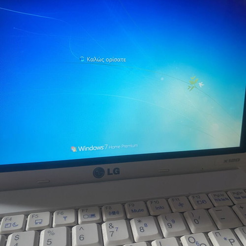 Netbook LG X120 used, battery not working, Windows issues