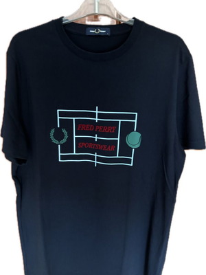 Fred Perry Tennis T-shirt new, size Large, black and blue