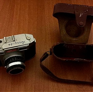 Retro φωτογραφική μηχανή Anny-44