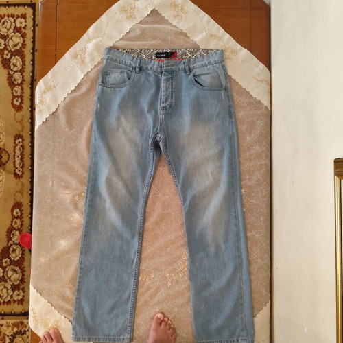Billabong jeans used, size L, blue, missing first button