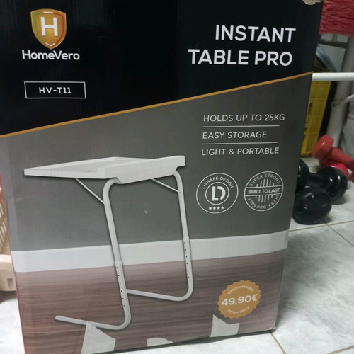 Folding table new, practical and convenient
