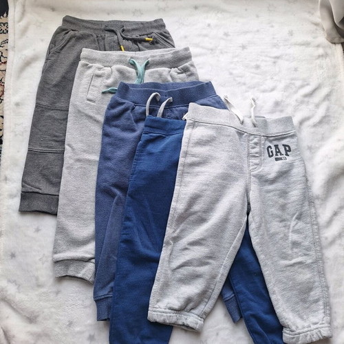 Set of 5 used joggers for 18-24 months