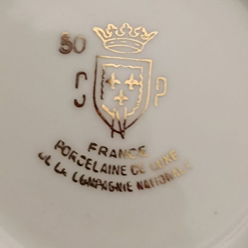 Porcelain bowls white set of 6 like new with French luxury decoration