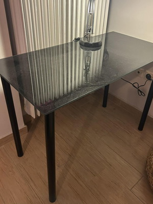 Desk like new condition