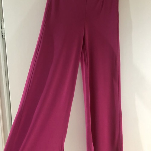 Bershka fuchsia wide-leg pants like new with inner slits