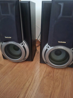 Technics full stereo system with 2 speakers like new