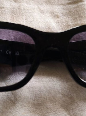 Vogue VO 5586S γυναικεία/unisex γυαλιά ηλίου σε μαύρο με γκρι ντεγκραντέ φακούς