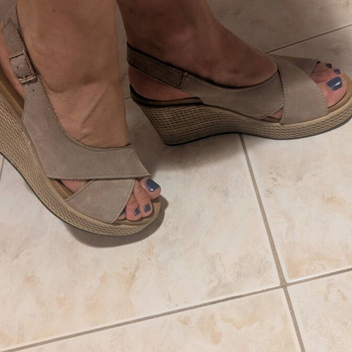 IMac anatomical sandals size 36!