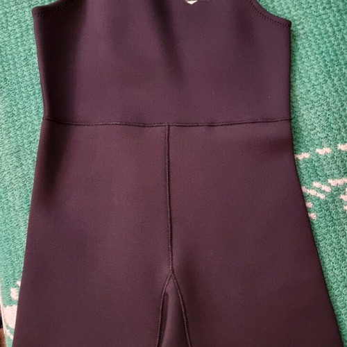 Neoprene Mares 3mm wetsuit used, size 4 (ML)