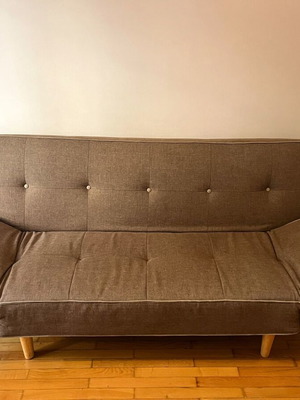Three-seater sofa bed with left arm defect