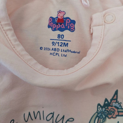 Peppa Ping bodysuits 9-12m like new