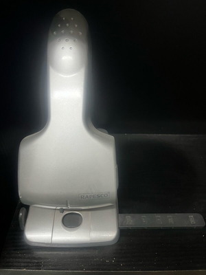 Rapesco hole punch like new