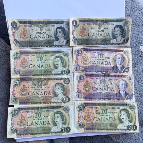 Canada banknotes used, 4x20, 2x10, 2x1, 1973 and 1969