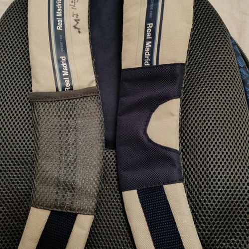 Backpack Real Madrid like new with 4 zippered compartments