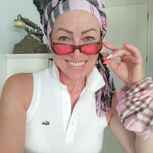 Vintage sunglasses like new, brown-pink frame, pink lenses