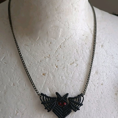 Bat necklace new handmade, black and red