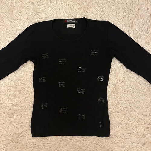 Black blouse with three-quarter sleeves like new, size L