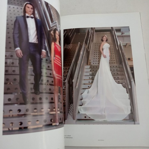 My Moment magazine issue 10 used, wedding related