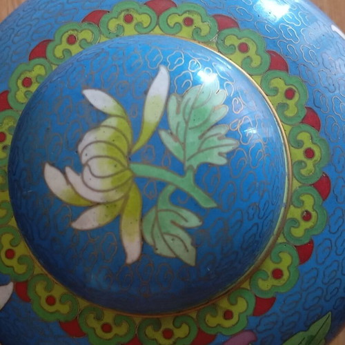Vintage Chinese Cloisonné Vase with Lid and Wooden Base, 14cm