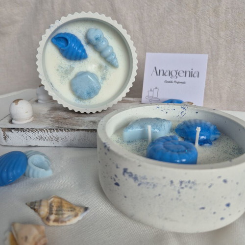 Ocean Breeze Soy Candle in Handmade Porcelain Jar 200g